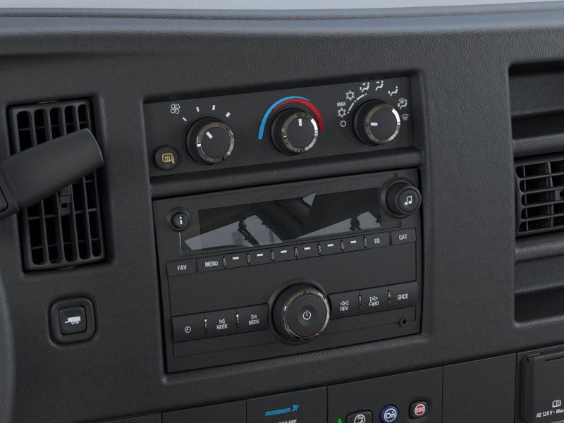2025 Chevrolet Express Passenger 2500 1LS