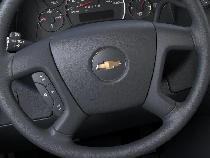 2025 Chevrolet Express Passenger 2500 1LT