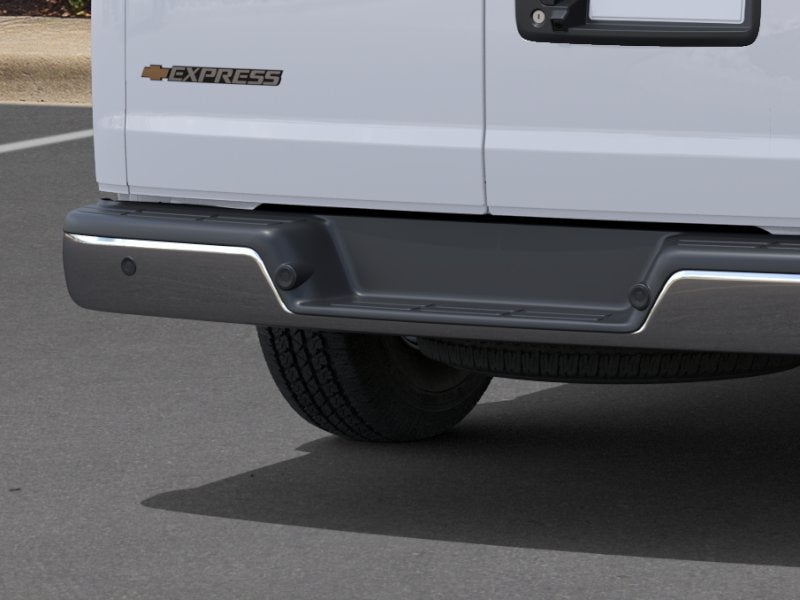 2026 Chevrolet Express Passenger 1LT