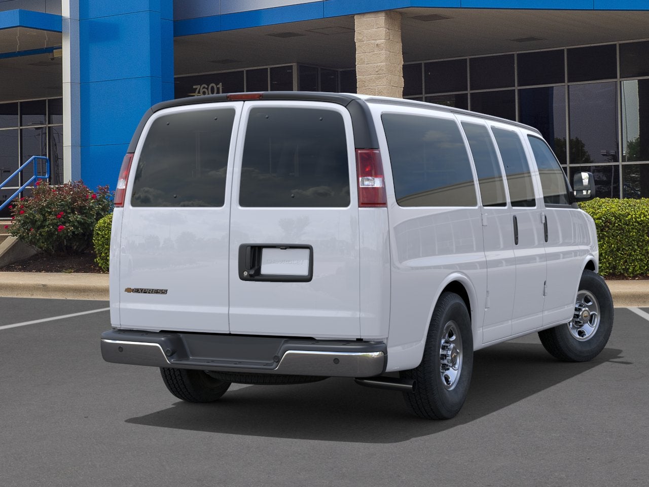 2026 Chevrolet Express Passenger 1LT