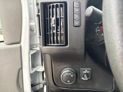 2023 Chevrolet Express Passenger 3500 1LT
