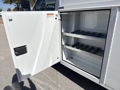 2025 Chevrolet Express Cutaway 3500 1WT