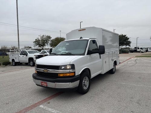 2025 Chevrolet Express Cutaway 3500 1WT