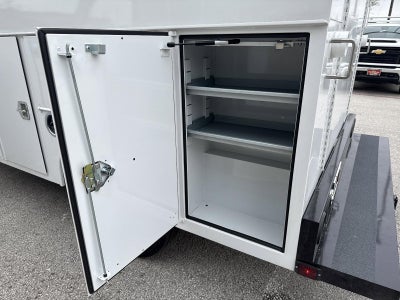 2025 Chevrolet Express Cutaway 3500 1WT