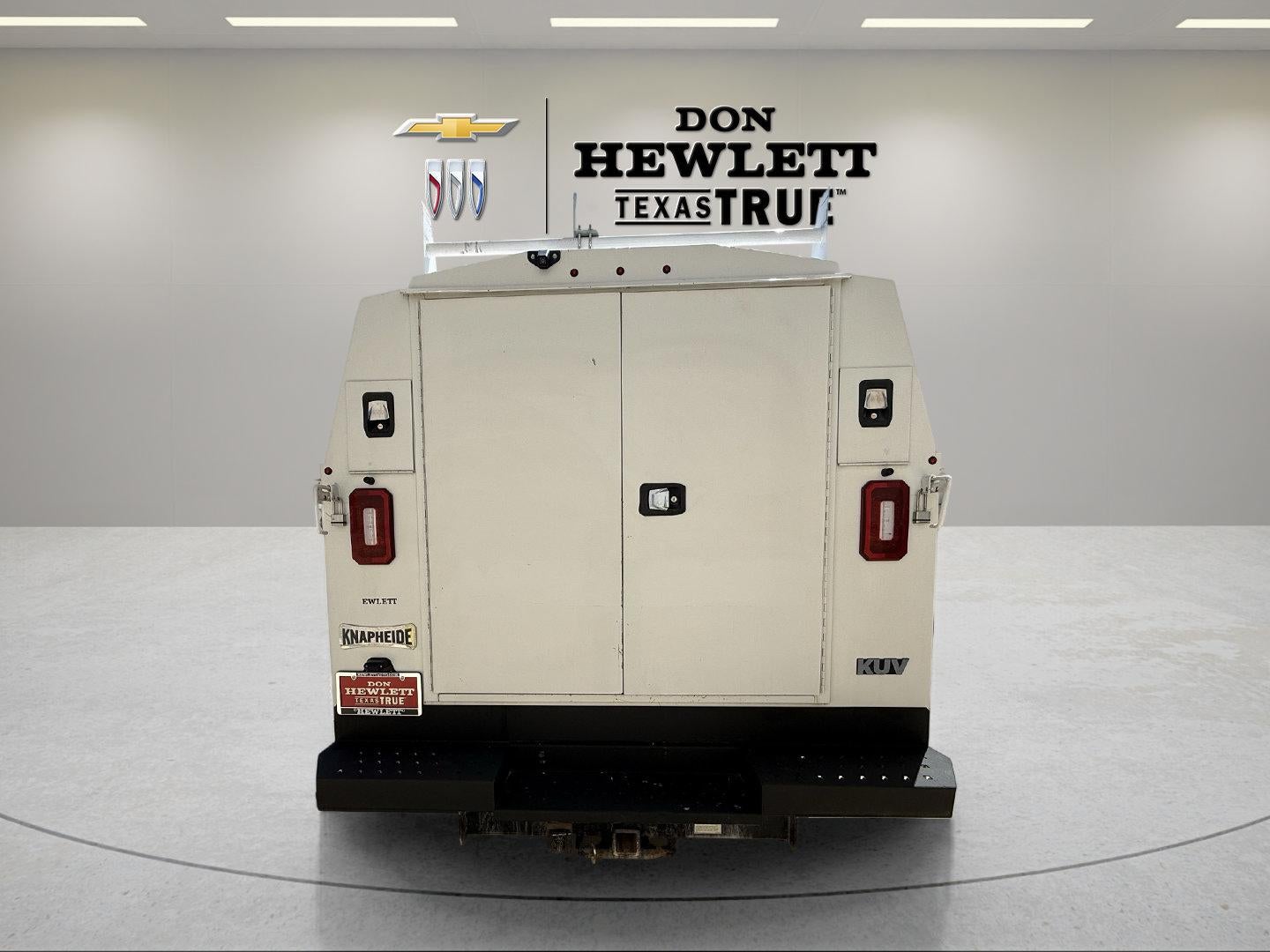 2021 Chevrolet Express Cutaway 3500 Work Van