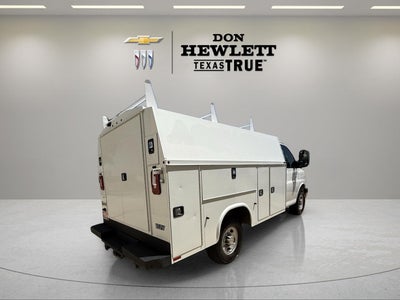 2021 Chevrolet Express Cutaway 3500 Work Van