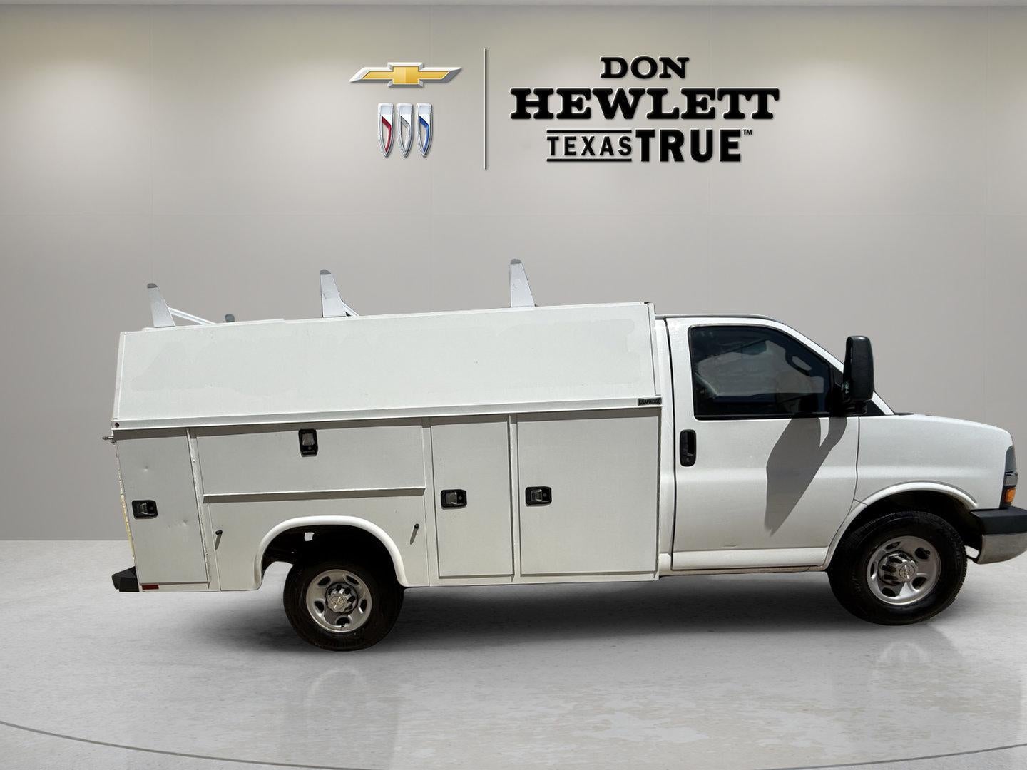 2021 Chevrolet Express Cutaway 3500 Work Van