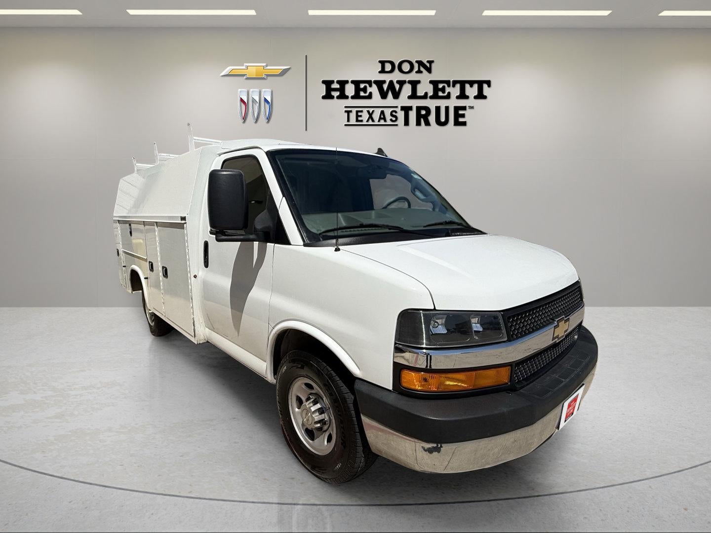2021 Chevrolet Express Cutaway 3500 Work Van