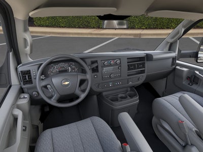 2025 Chevrolet Express Cutaway 3500 1WT