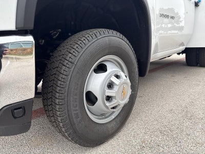 2025 Chevrolet Silverado 3500 HD Chassis Cab Work Truck