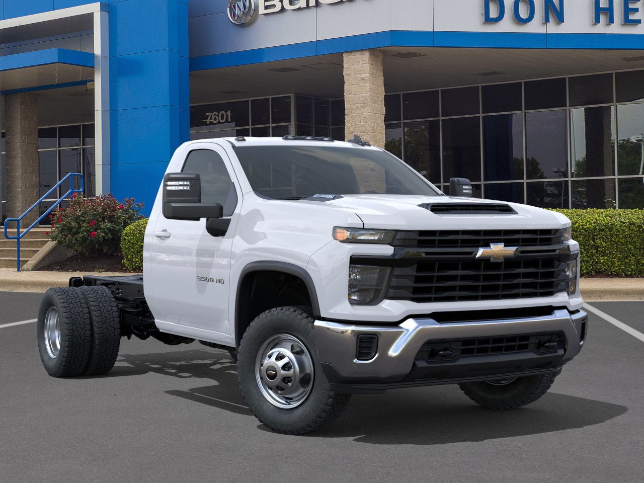 2025 Chevrolet Silverado 3500 HD Chassis Cab Work Truck