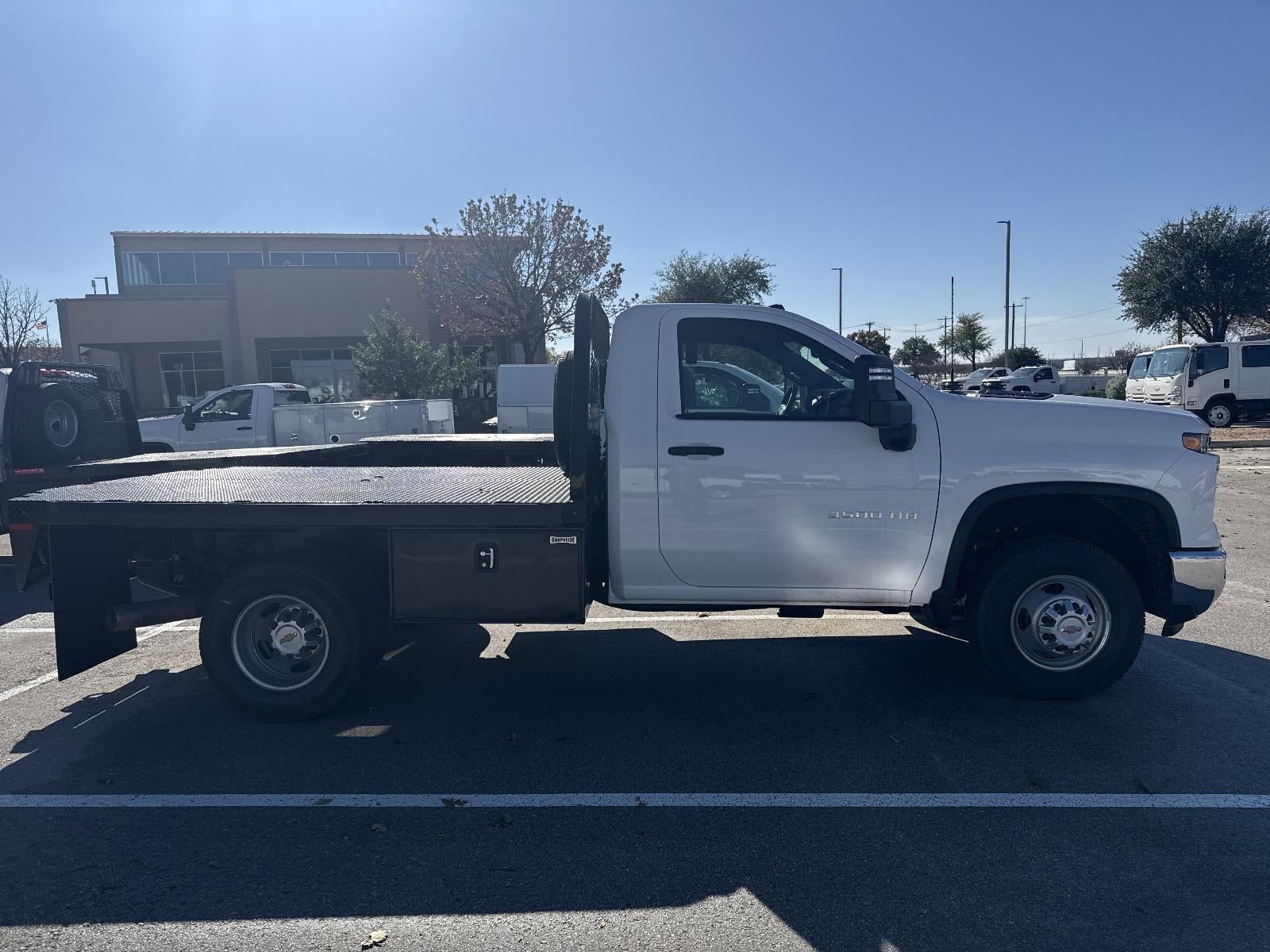 2025 Chevrolet Silverado 3500 HD Chassis Cab Work Truck