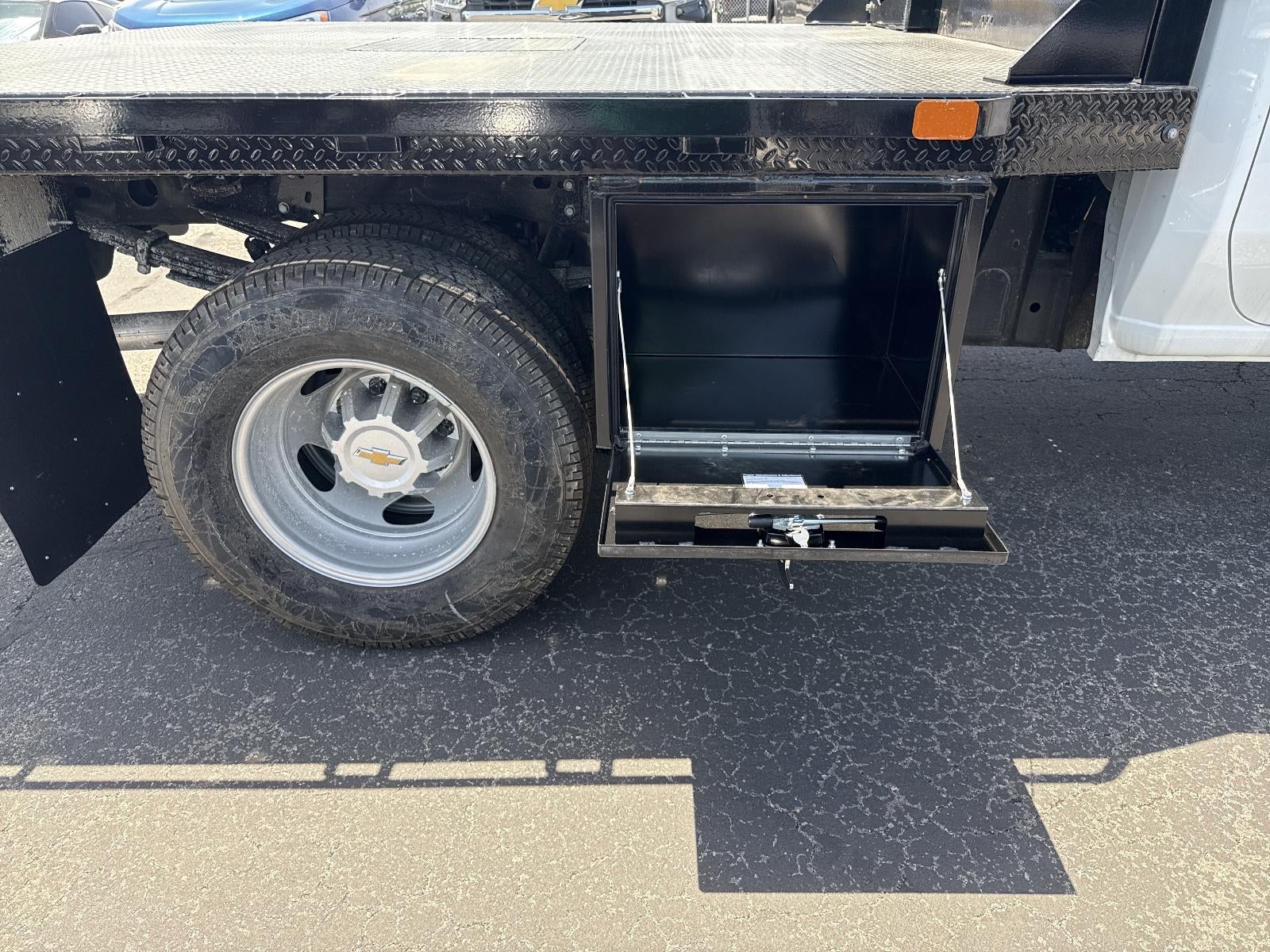 2025 Chevrolet Silverado 3500 HD WT DRW