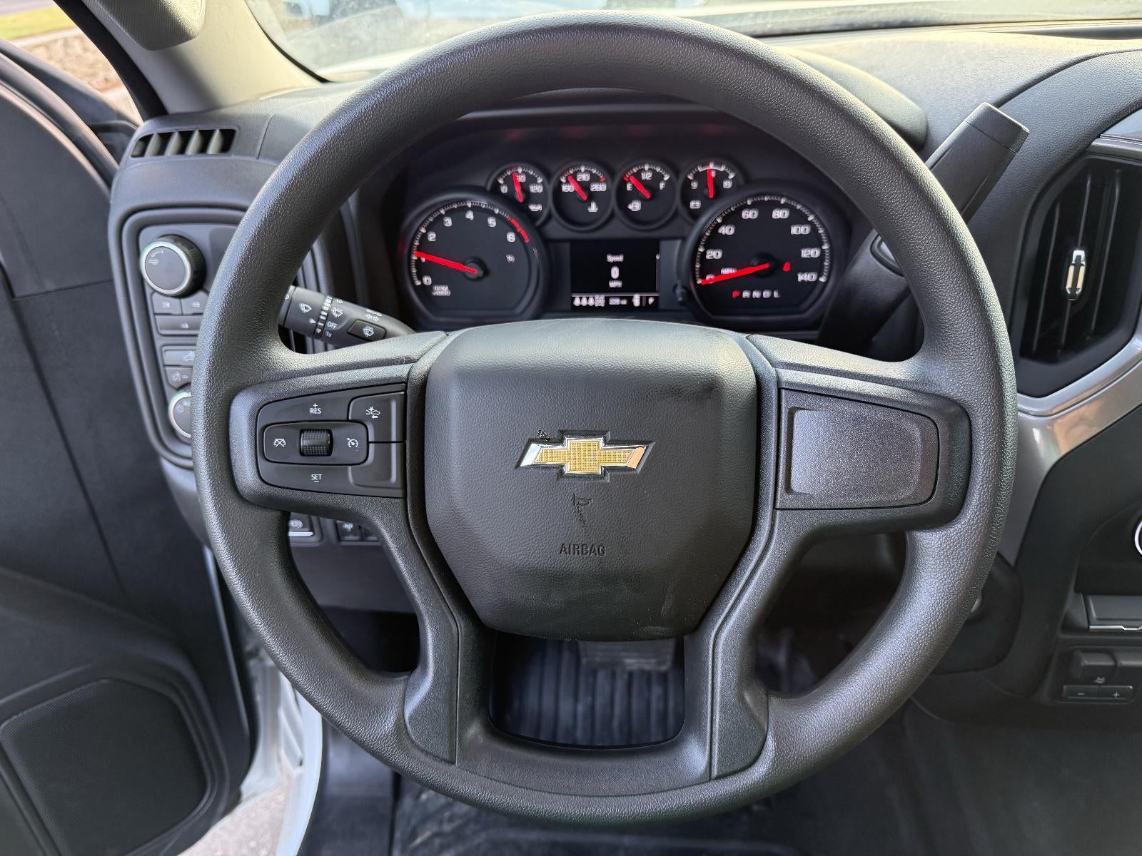 2025 Chevrolet Silverado 3500 HD WT DRW