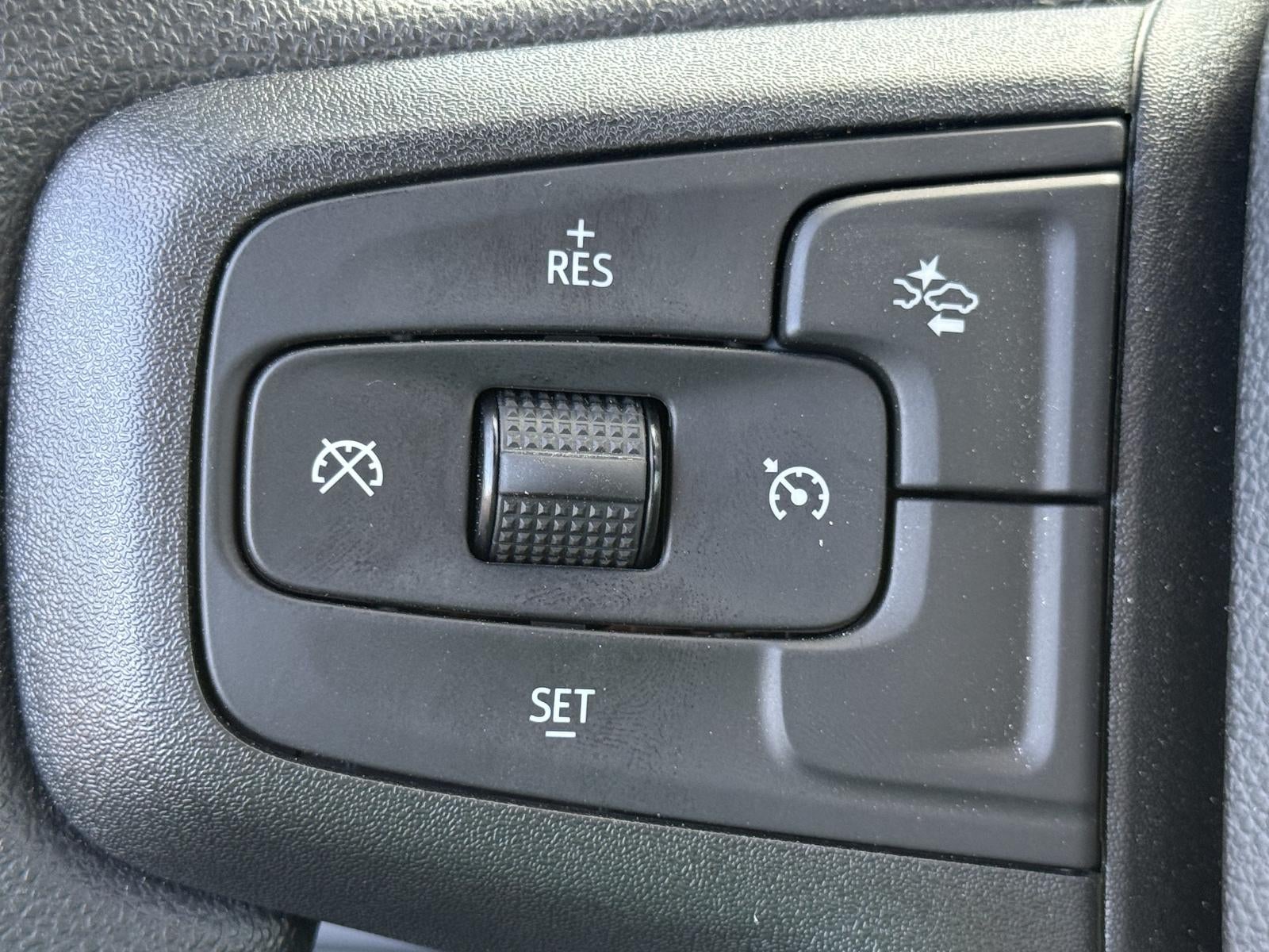 2025 Chevrolet Silverado 3500 HD WT DRW