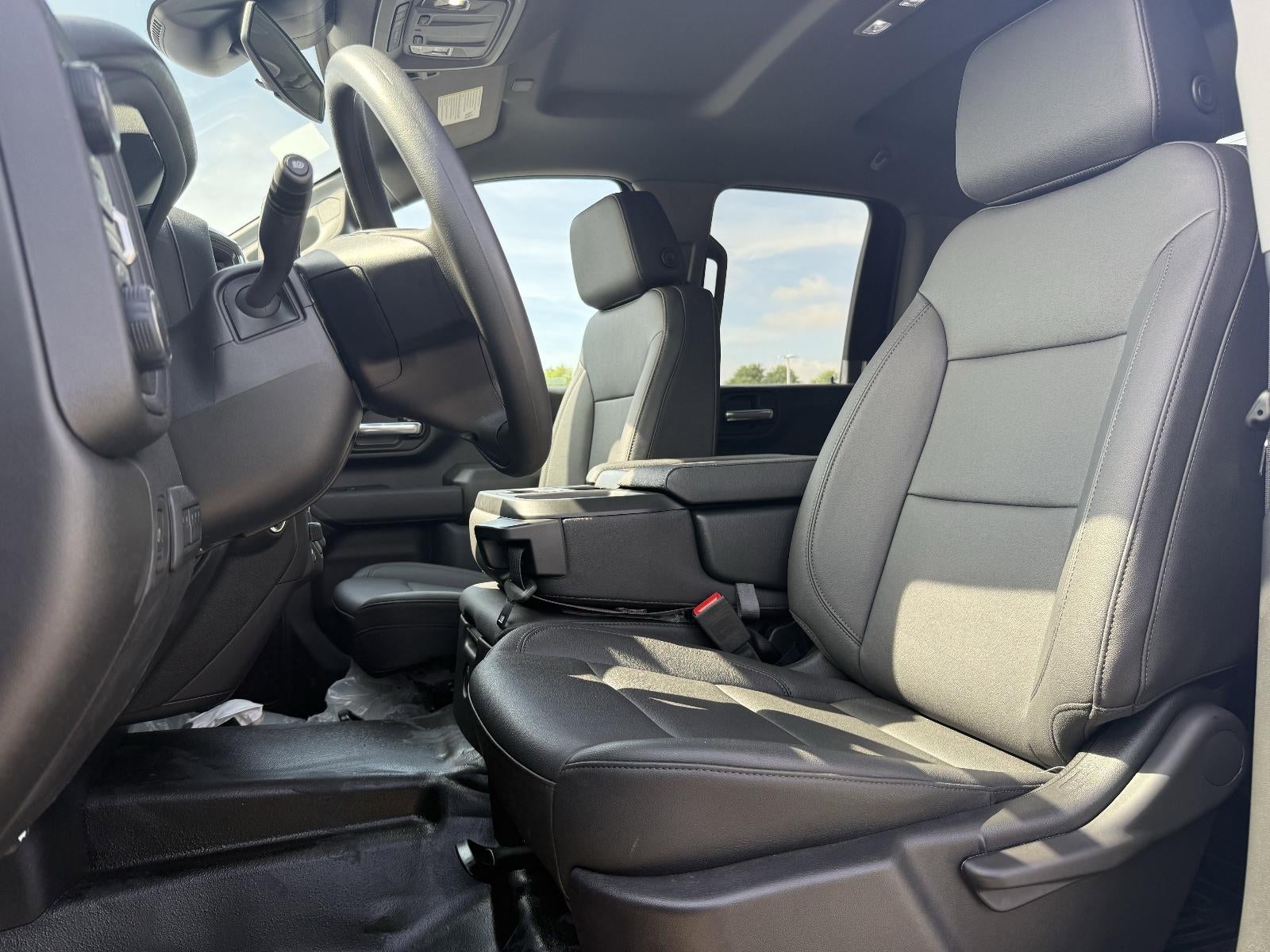 2025 Chevrolet Silverado 3500 HD WT DRW