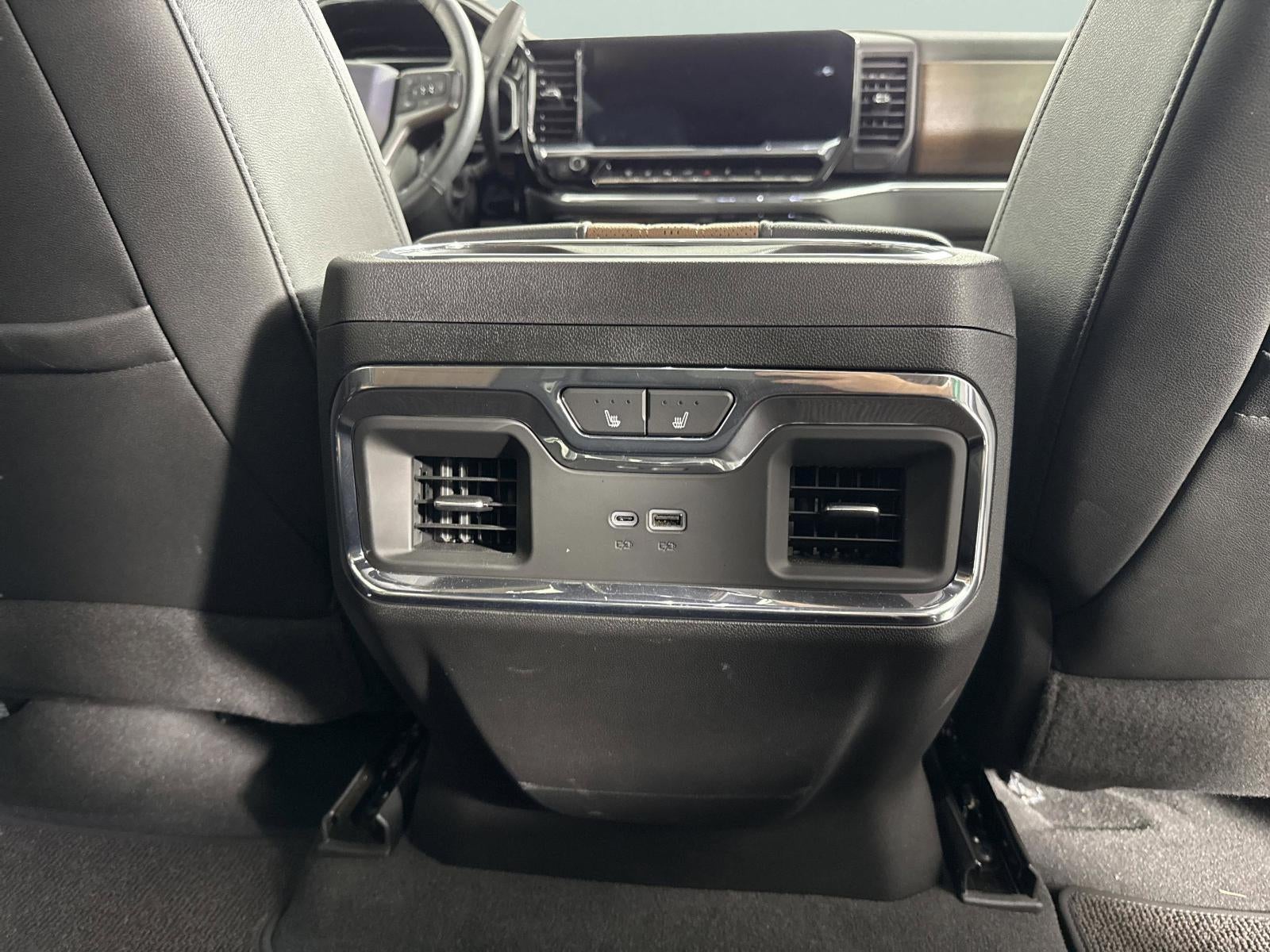 2024 Chevrolet Silverado 3500 HD High Country