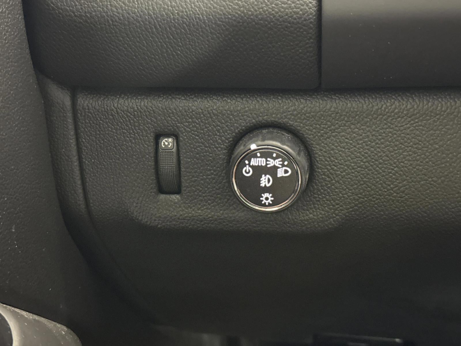 2020 Chevrolet Colorado 2WD LT