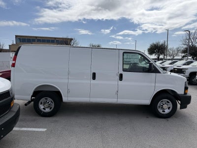 2025 Chevrolet Express Cargo 2500 WT