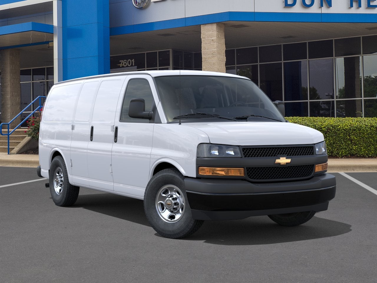 2026 Chevrolet Express Cargo 1WT