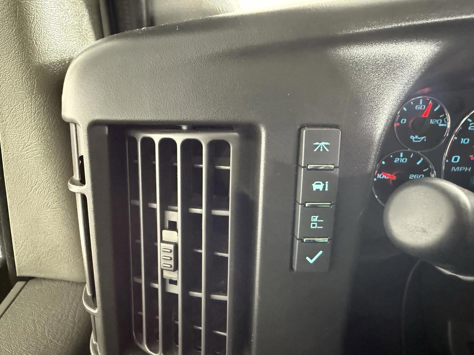 2024 Chevrolet Express Cargo 2500 WT