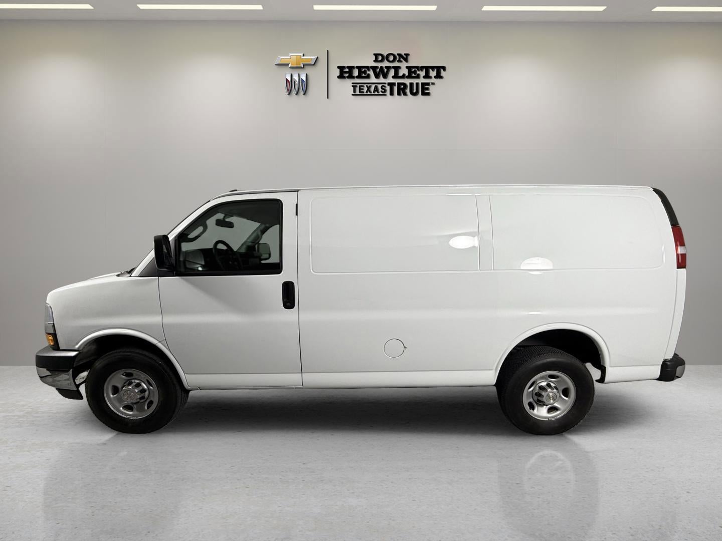 2024 Chevrolet Express Cargo 2500 WT