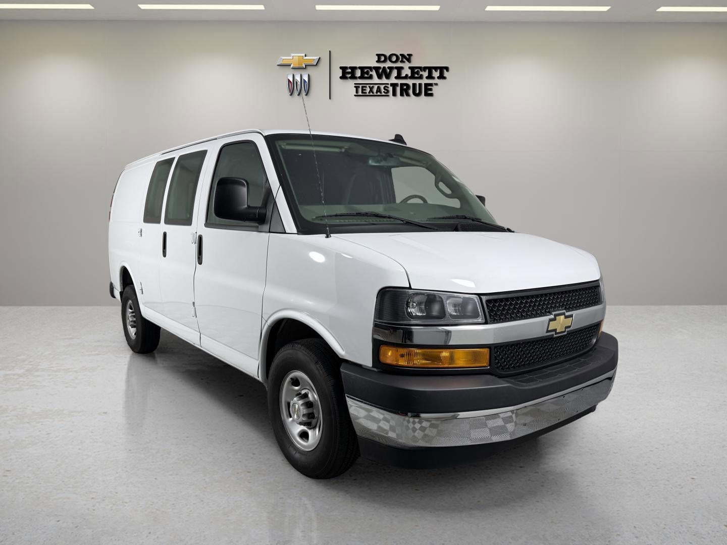 2024 Chevrolet Express Cargo 2500 WT