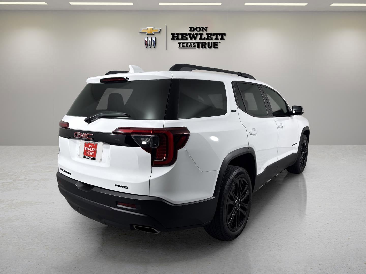 2023 GMC Acadia SLT