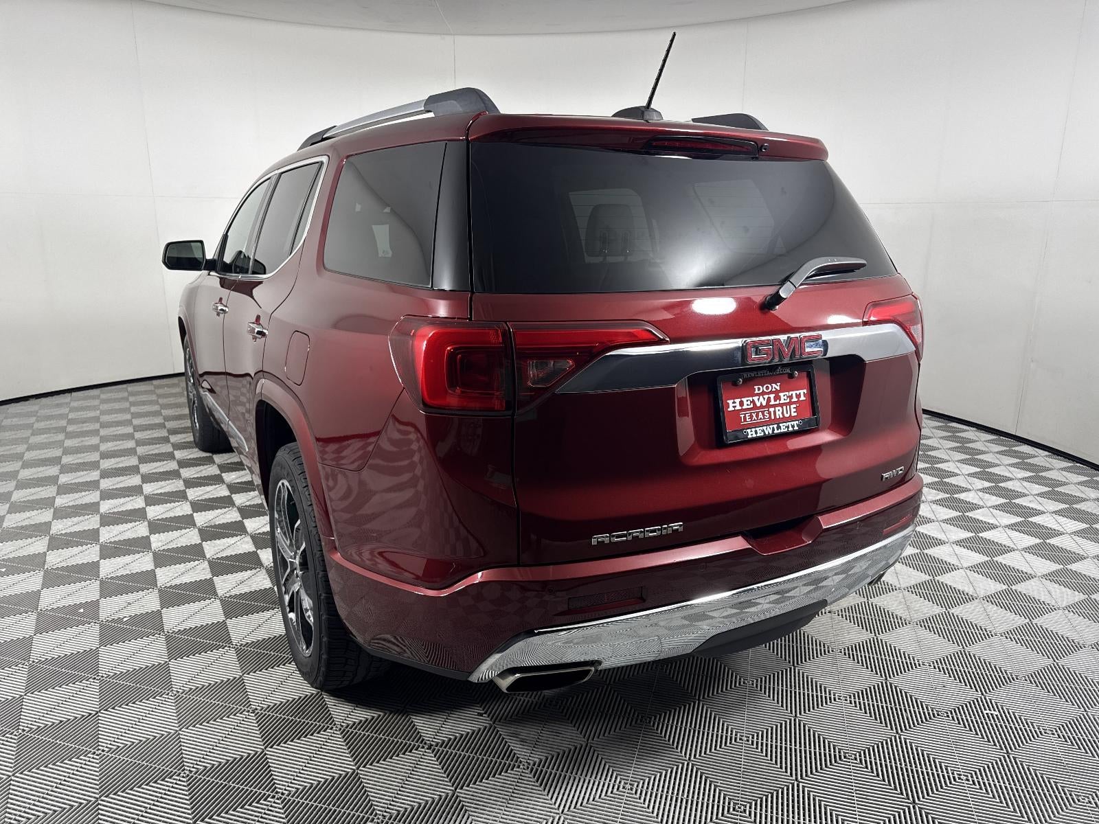 2017 GMC Acadia Denali