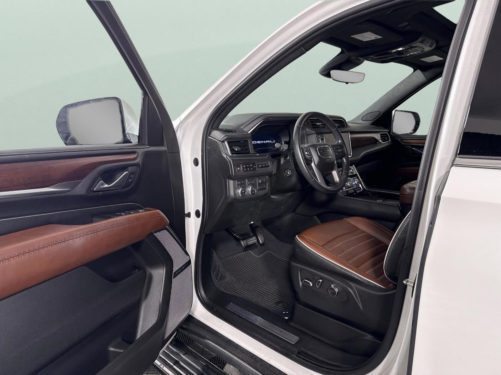 2023 GMC Yukon XL Denali Ultimate