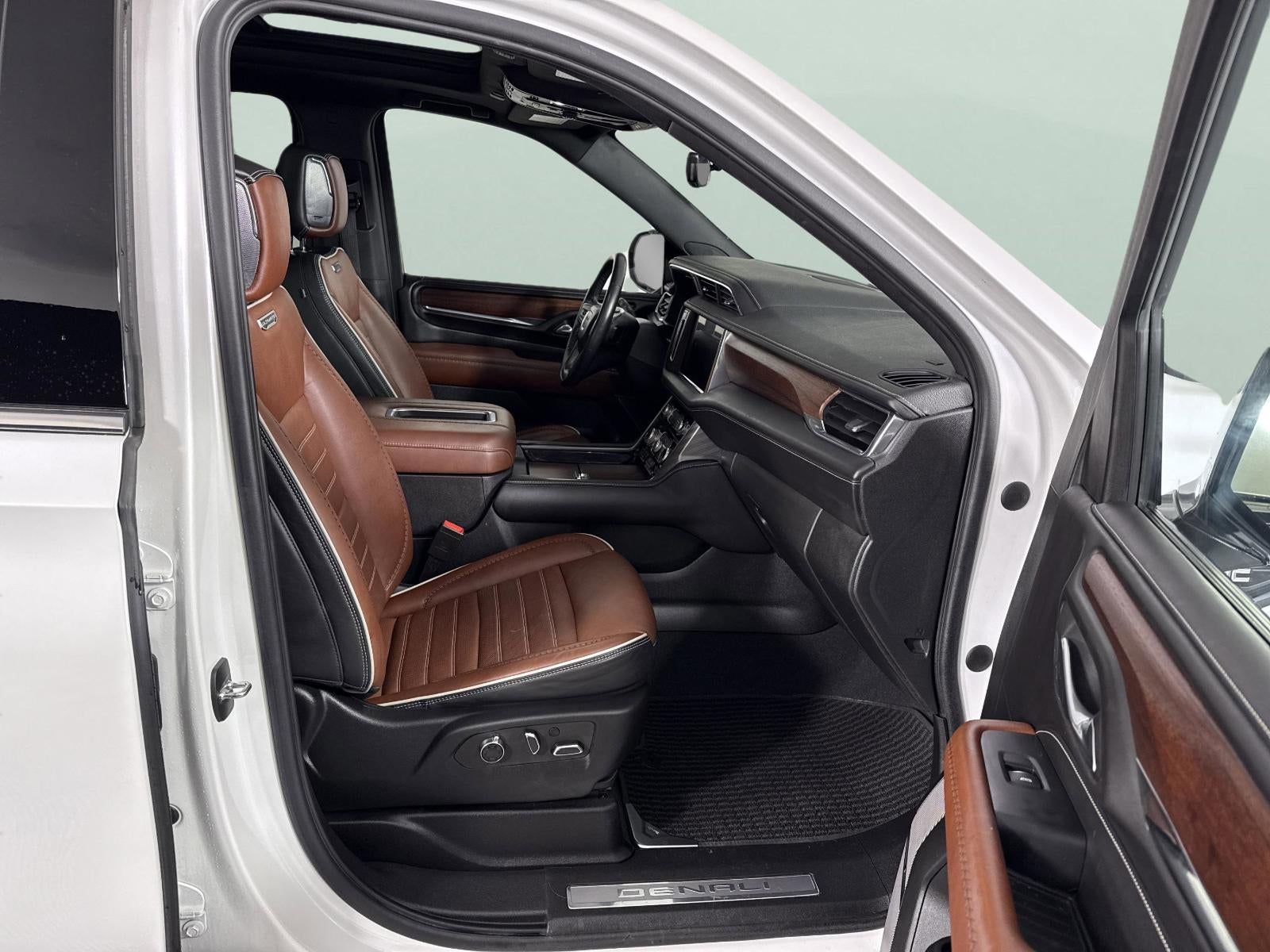 2023 GMC Yukon XL Denali Ultimate