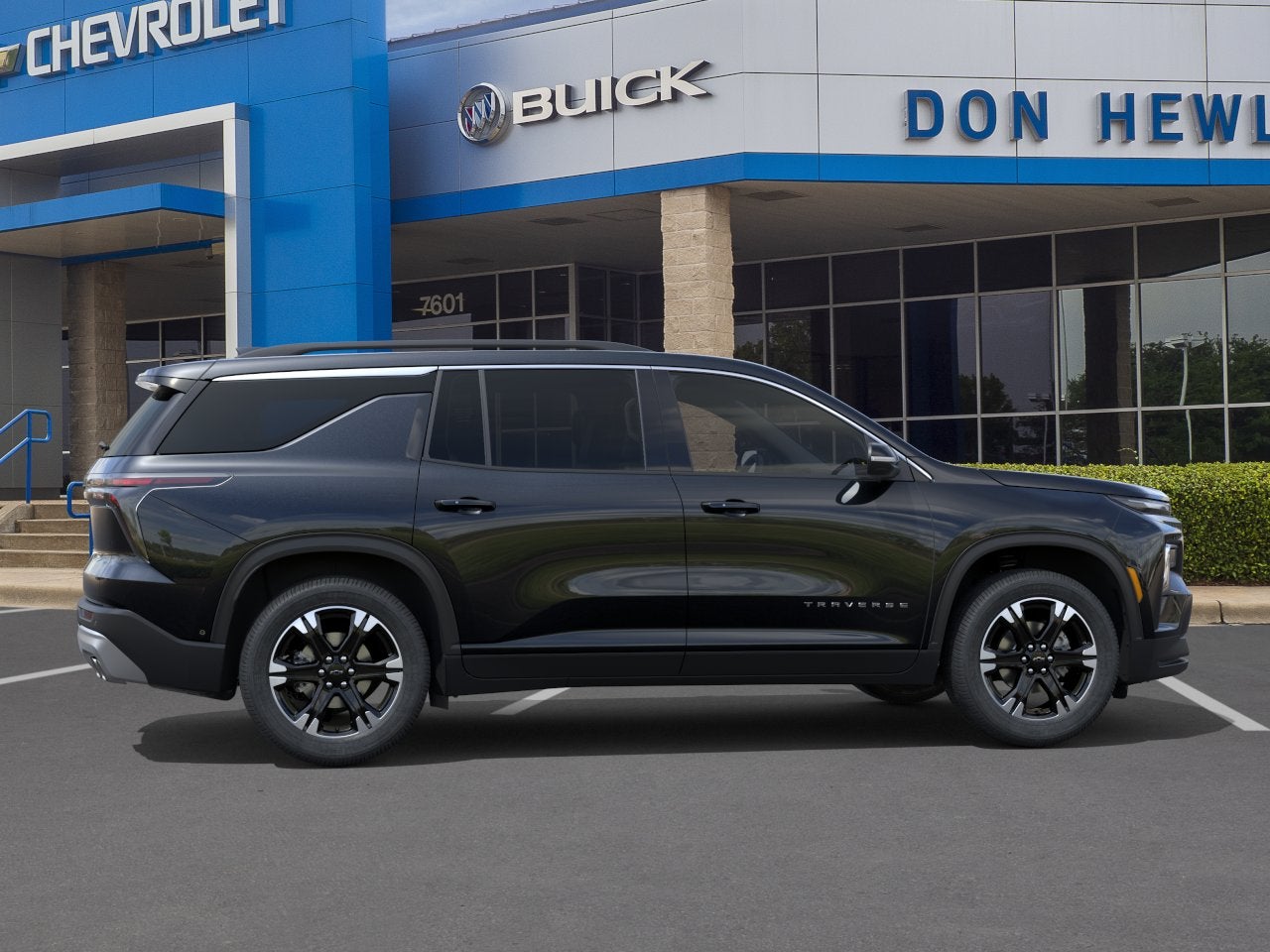 2027 Chevrolet Traverse LT