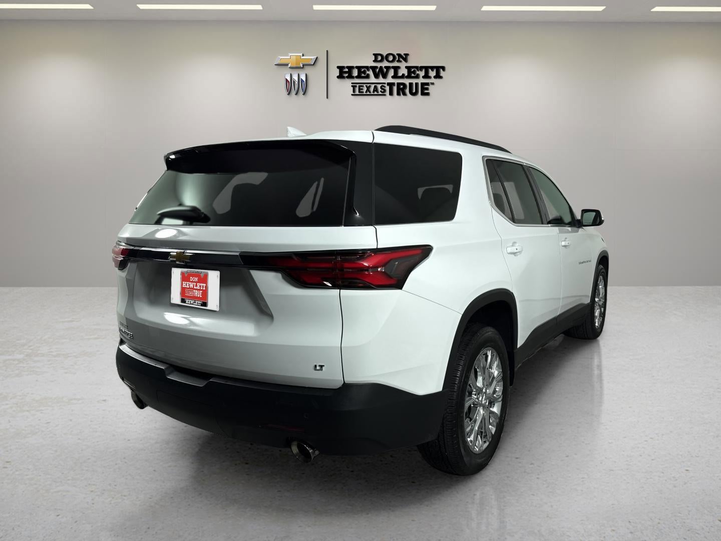 2022 Chevrolet Traverse LT Cloth