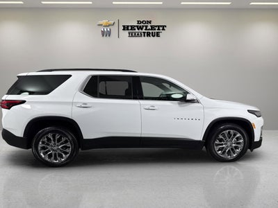 2022 Chevrolet Traverse LT Cloth