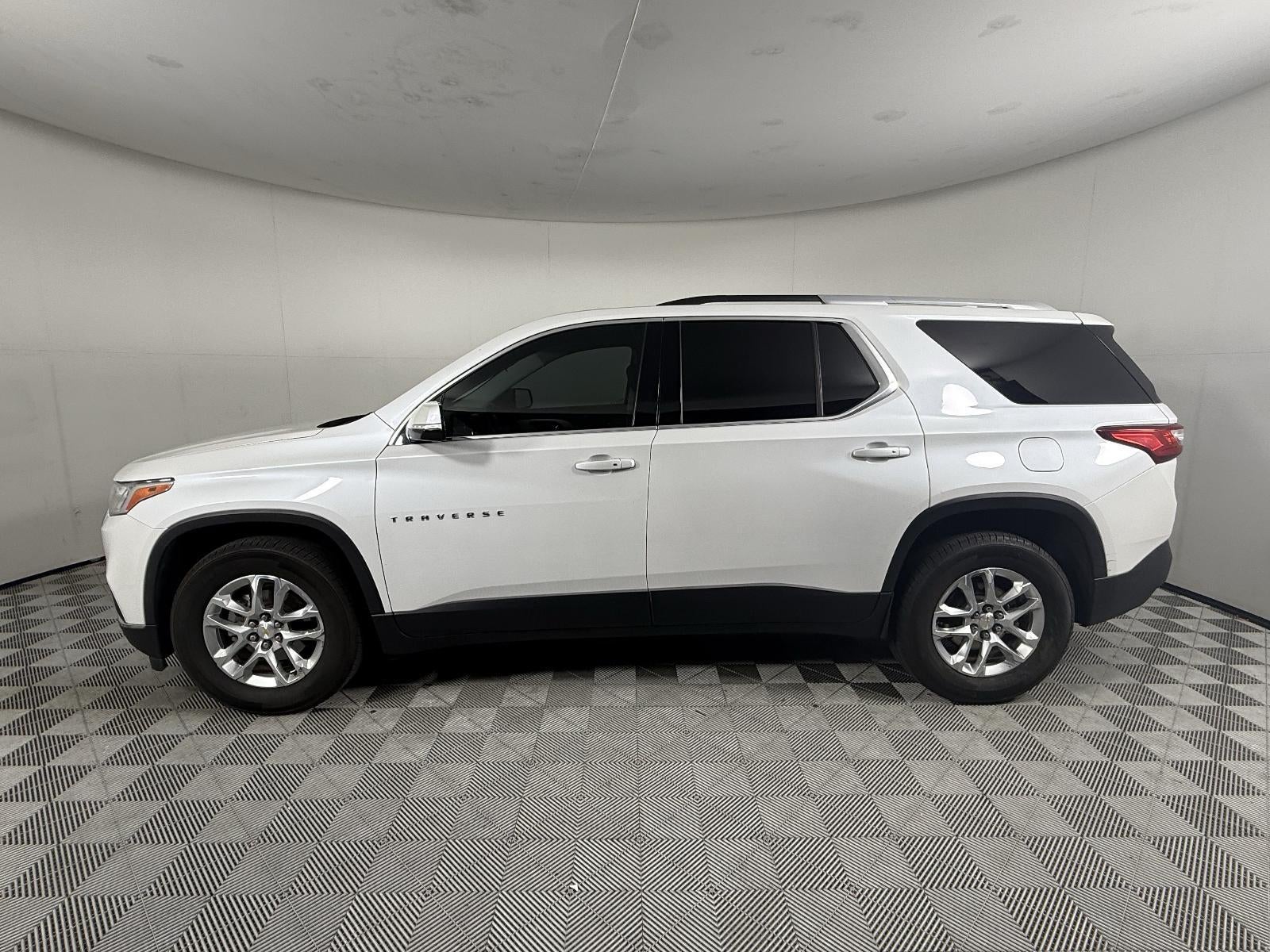 2018 Chevrolet Traverse LT Cloth