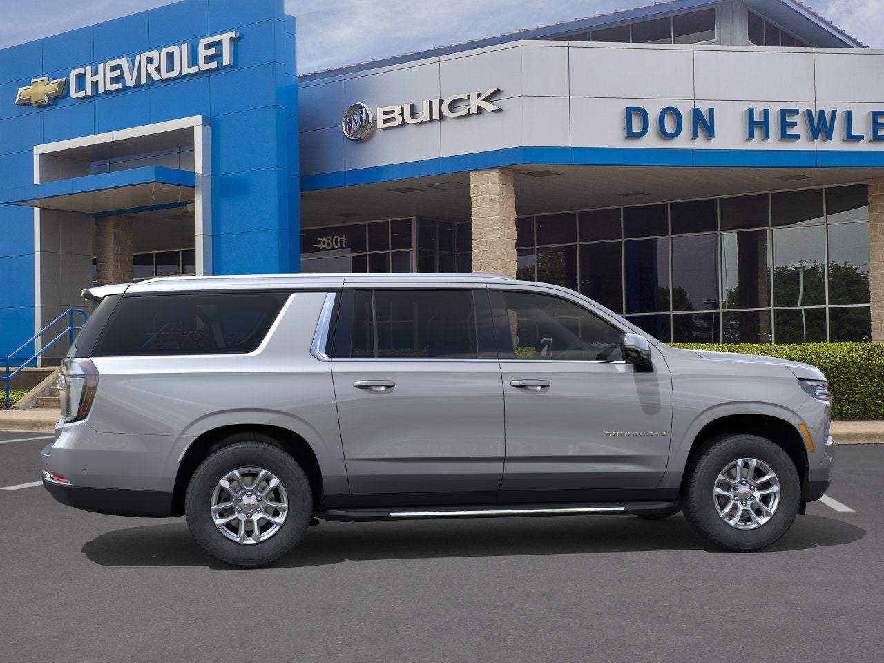 2026 Chevrolet Suburban LT