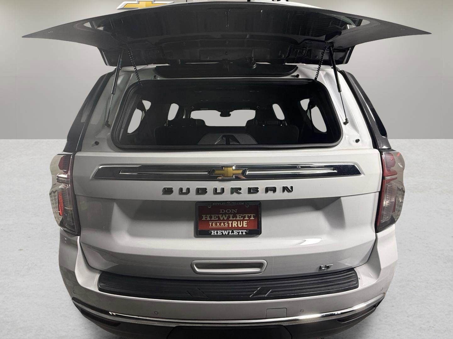 2024 Chevrolet Suburban LT