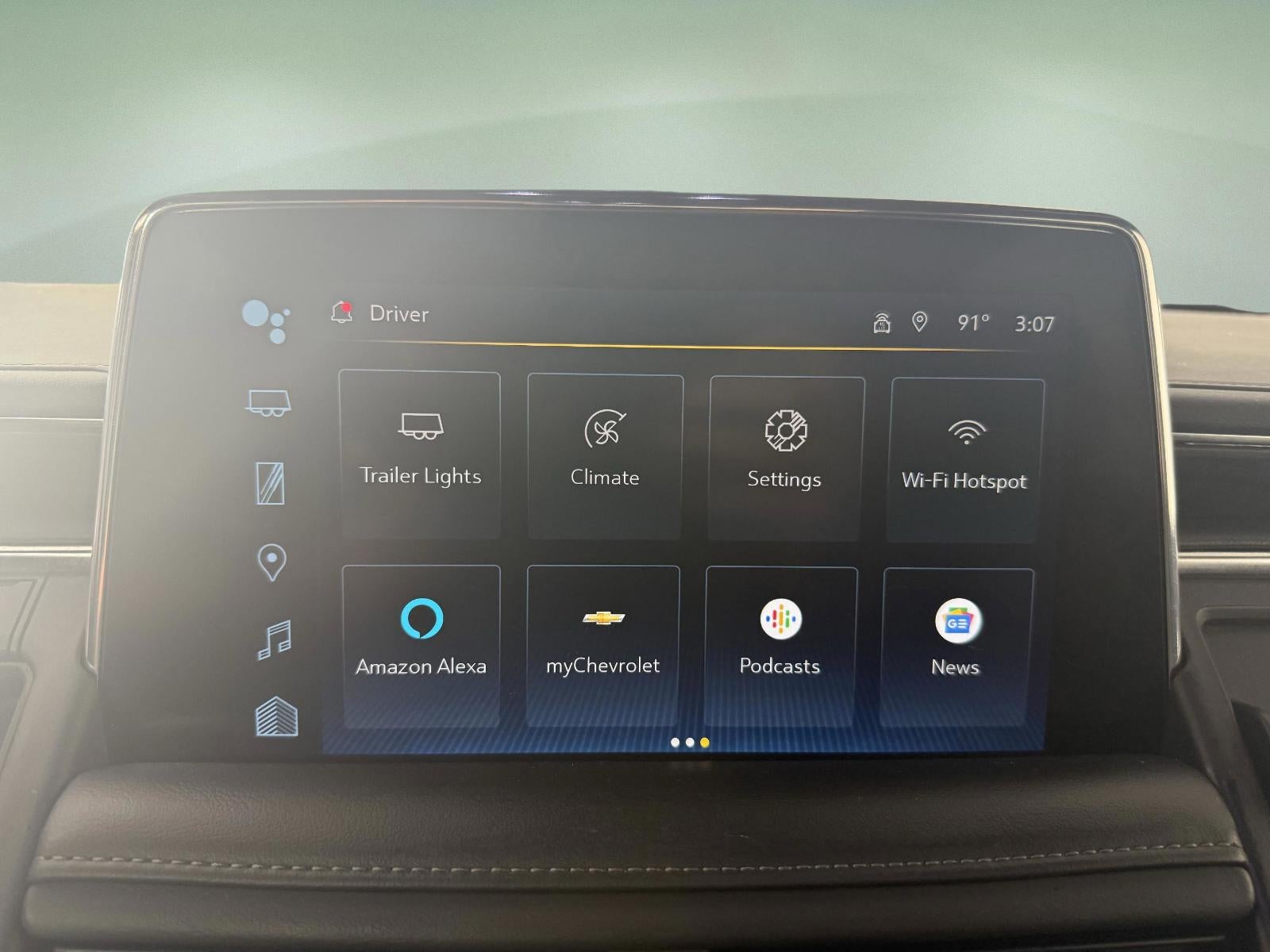 2024 Chevrolet Suburban LT