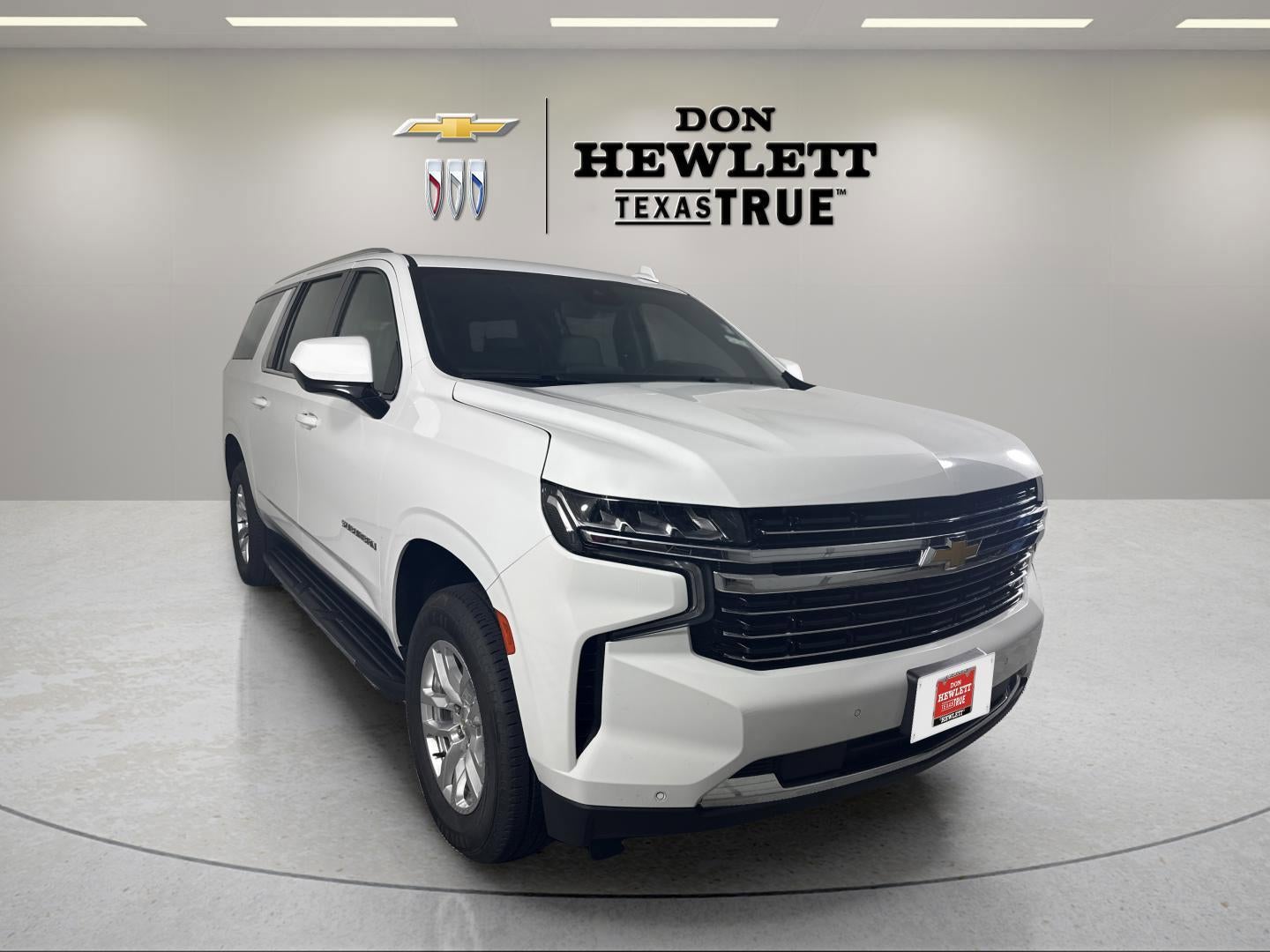 2024 Chevrolet Suburban LT