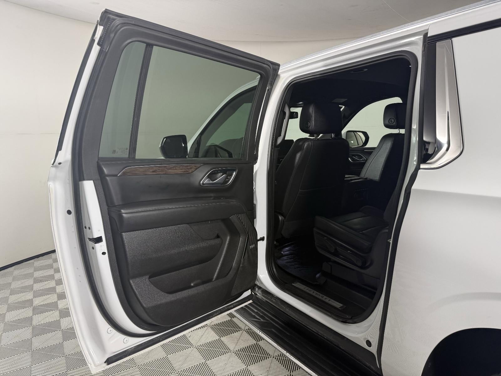 2021 Chevrolet Suburban LT