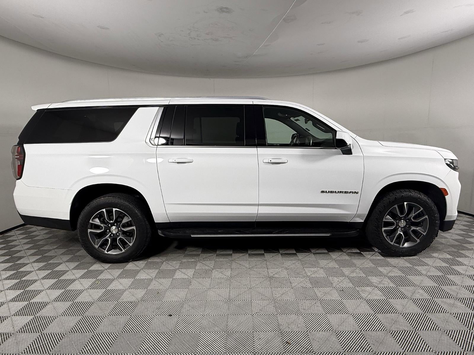 2021 Chevrolet Suburban LT