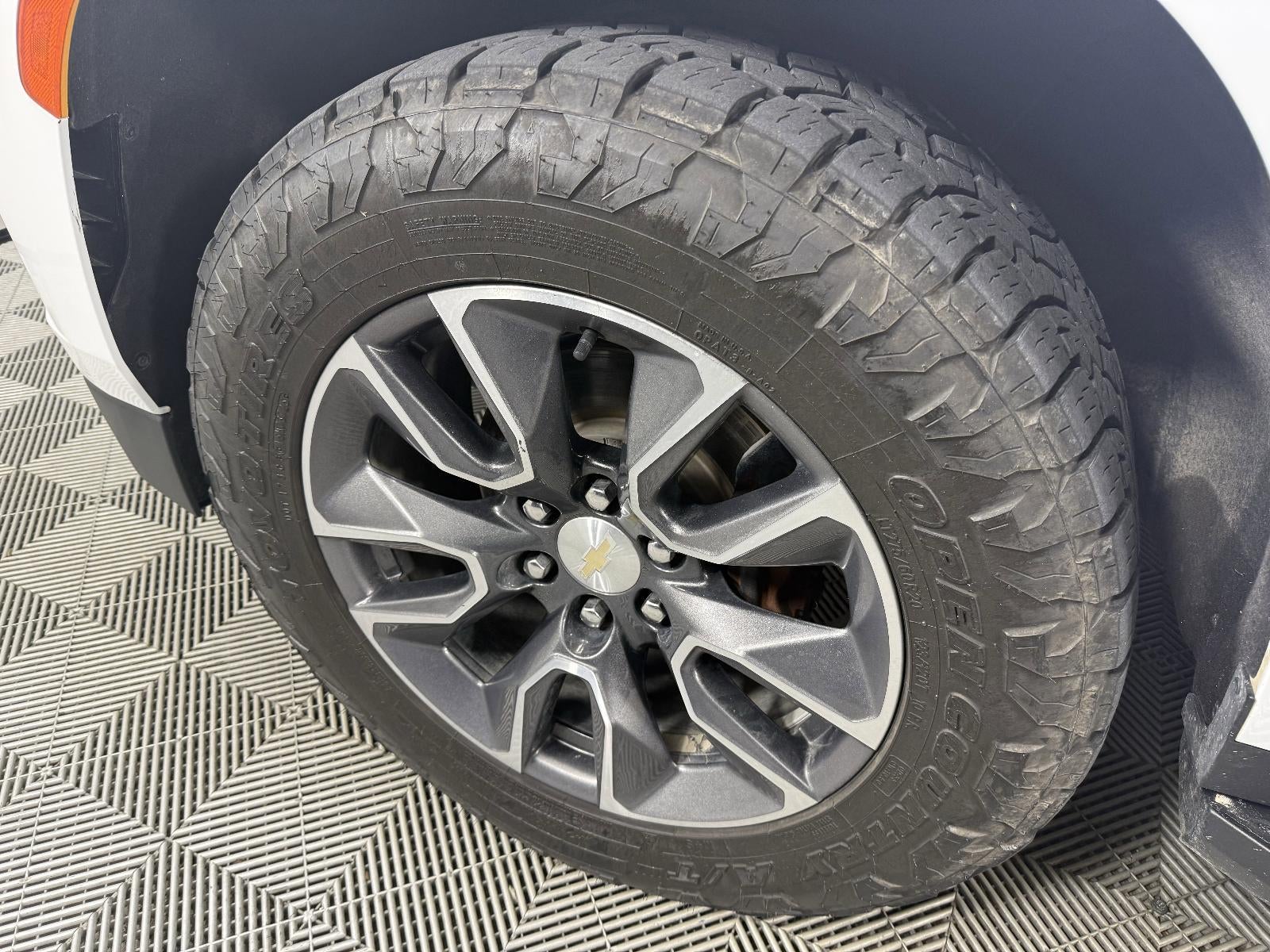 2021 Chevrolet Suburban LT