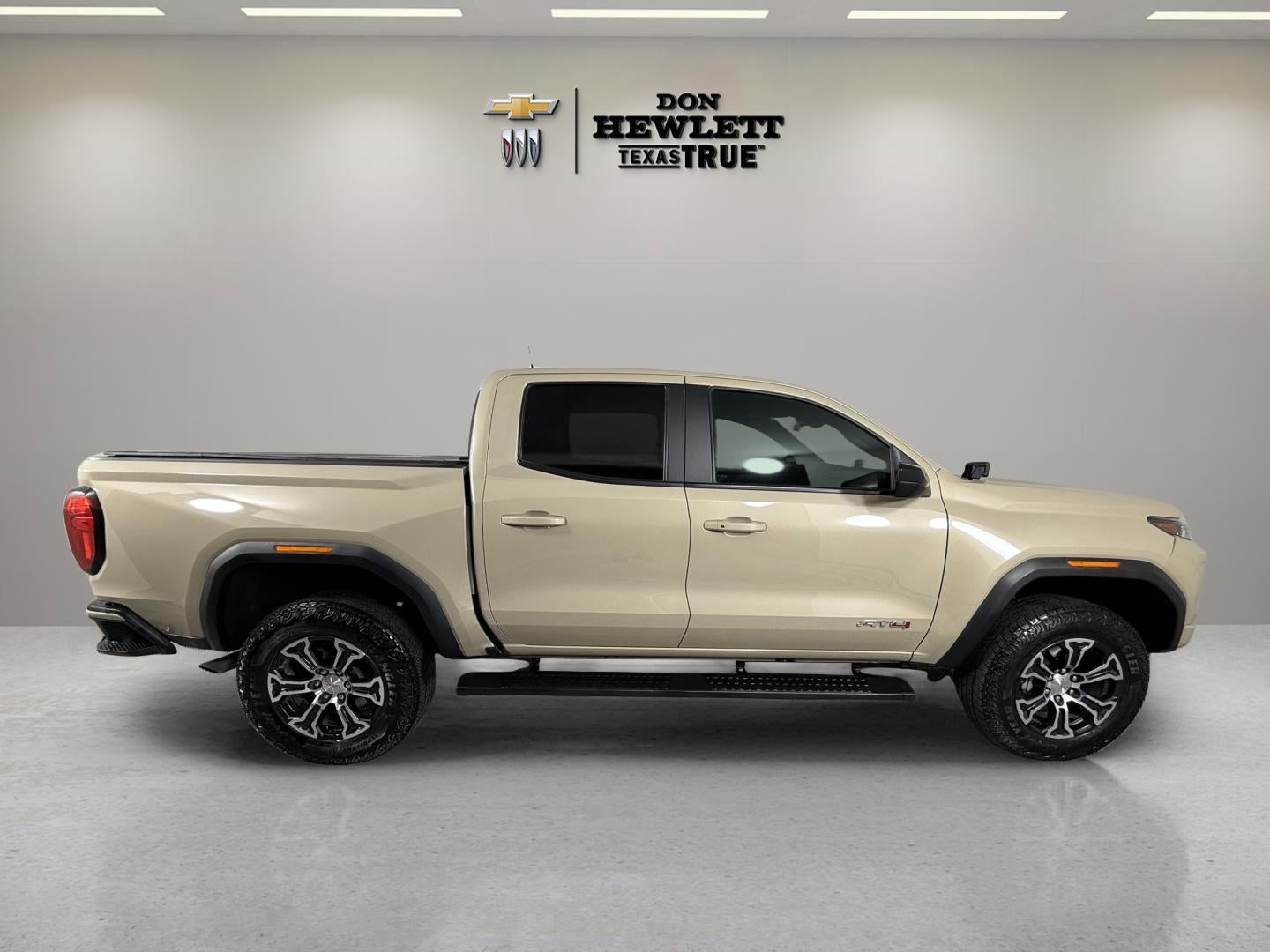 2024 GMC Canyon AT4
