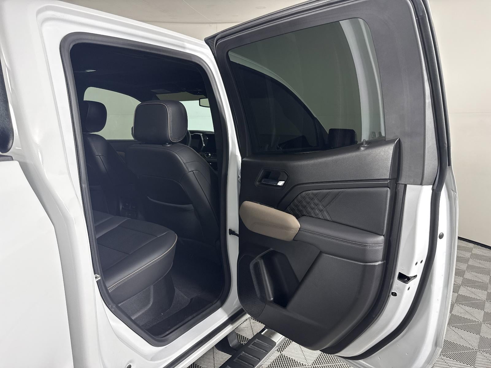 2024 GMC Canyon Denali