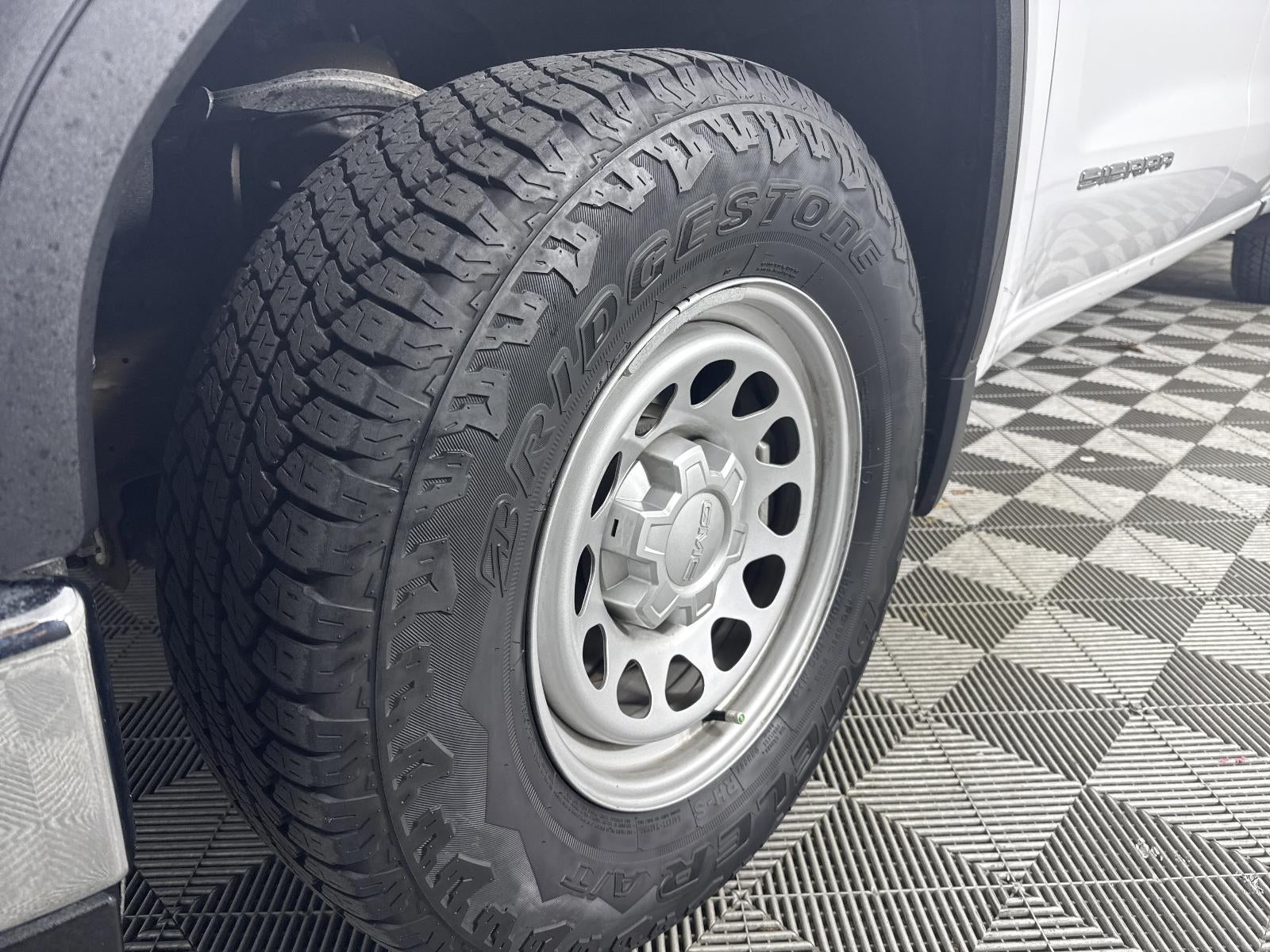 2024 GMC Sierra 1500 Pro