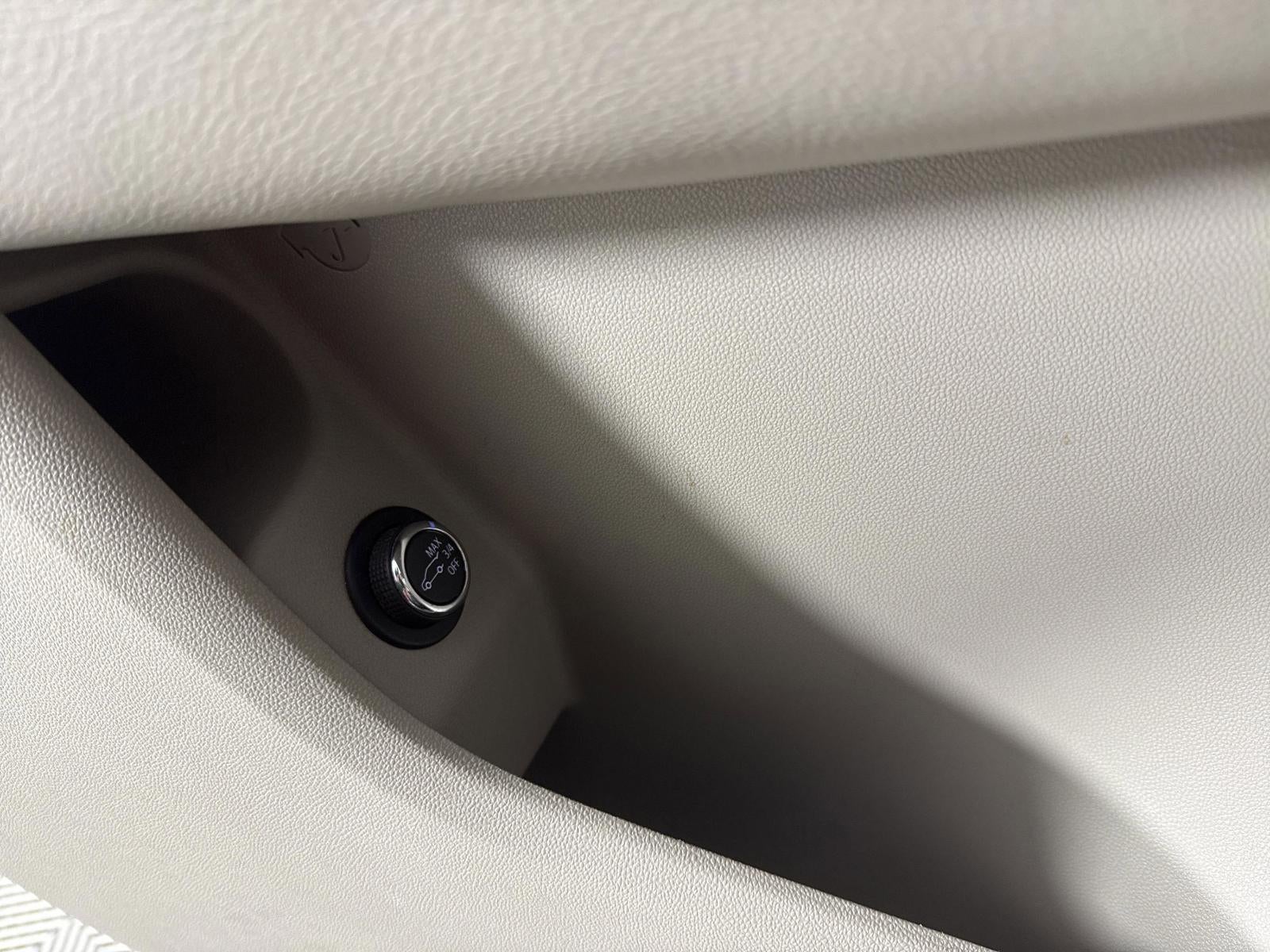 2019 Cadillac XT4 FWD Premium Luxury