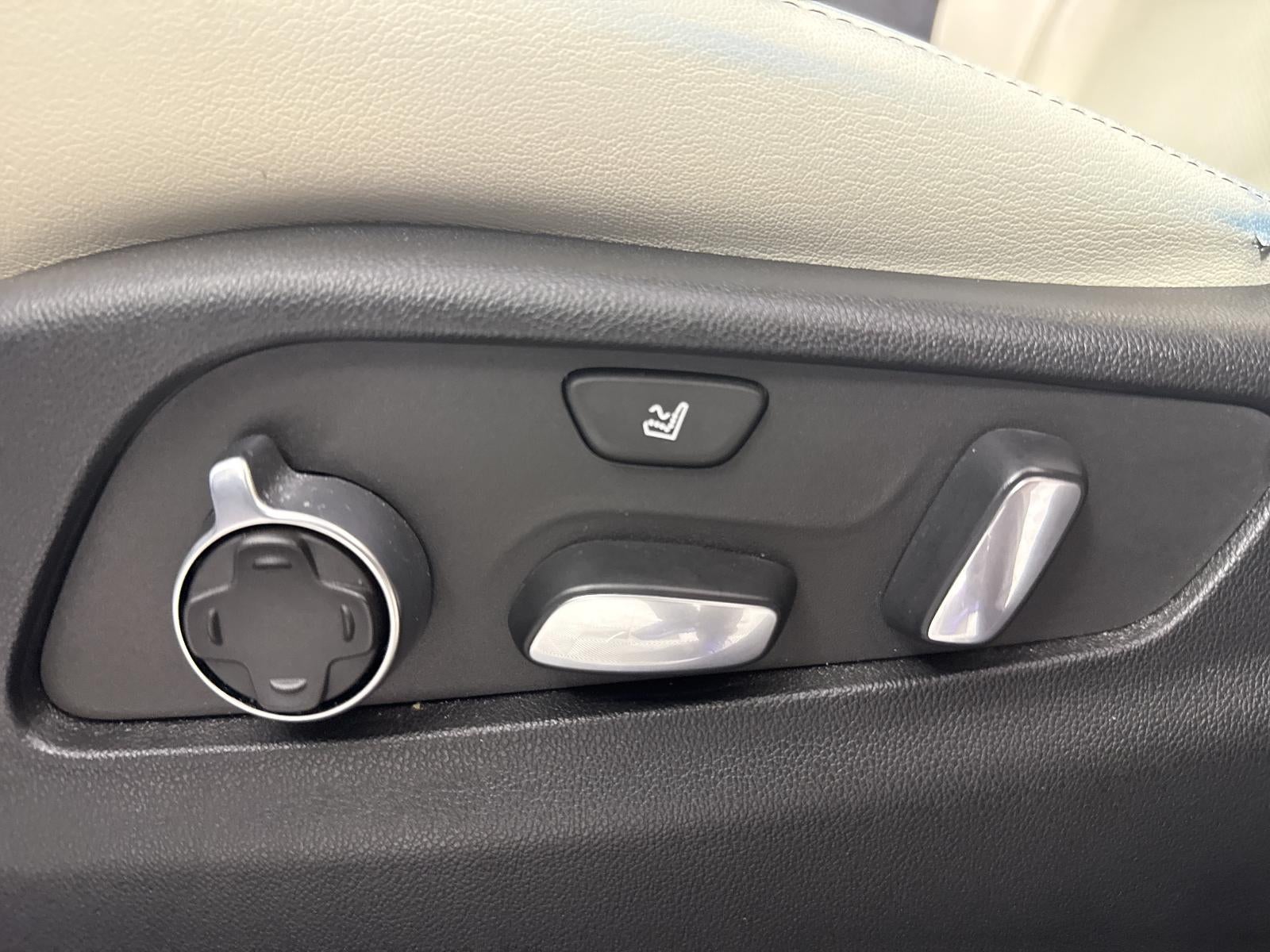 2023 Cadillac XT4 FWD Sport