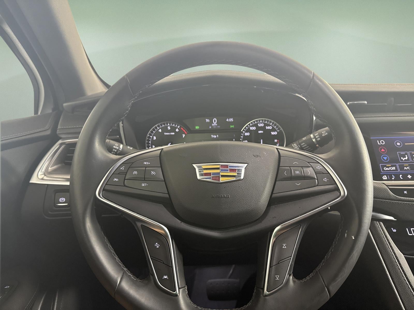 2024 Cadillac XT5 Luxury