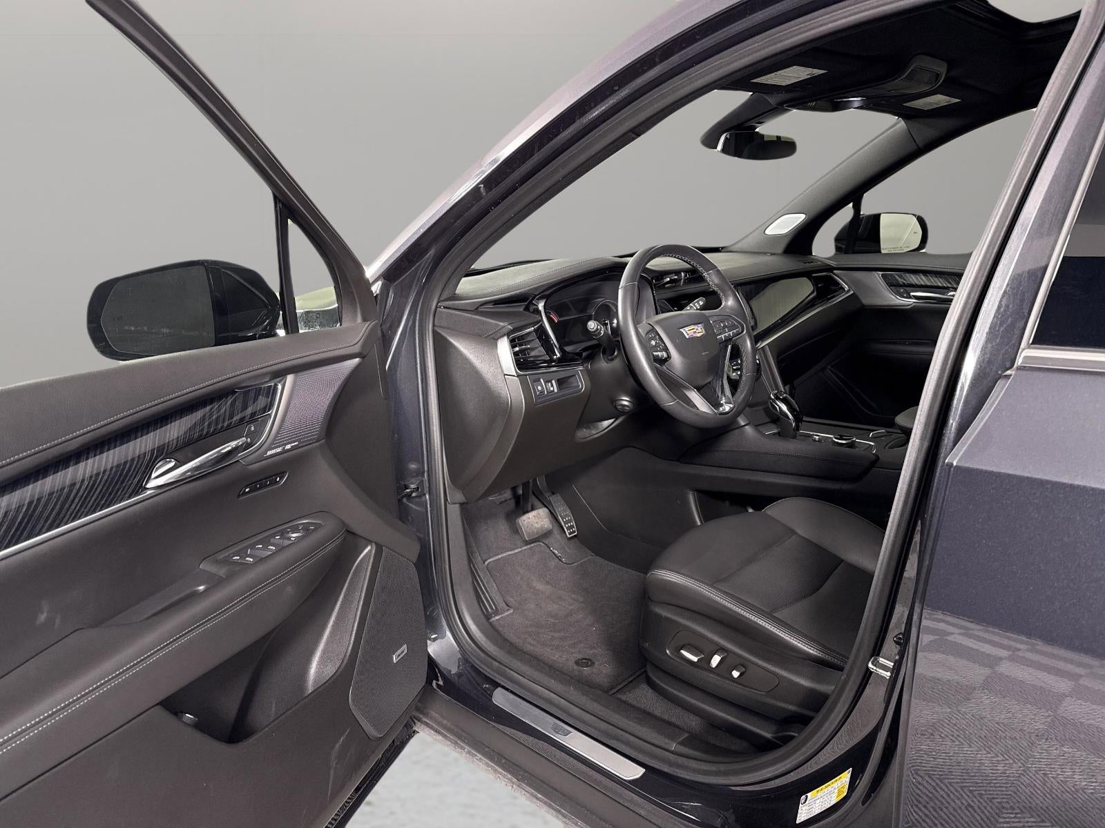 2023 Cadillac XT6 Premium Luxury