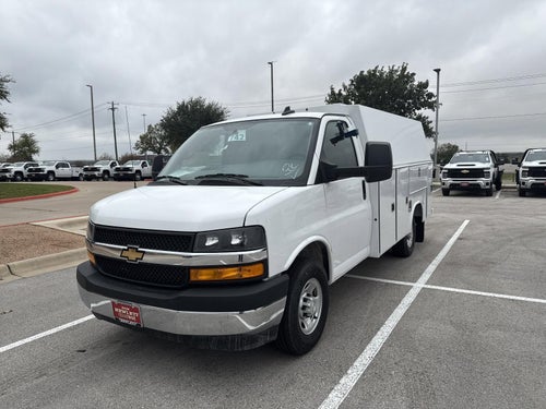 2025 Chevrolet Express Cutaway 3500 1WT